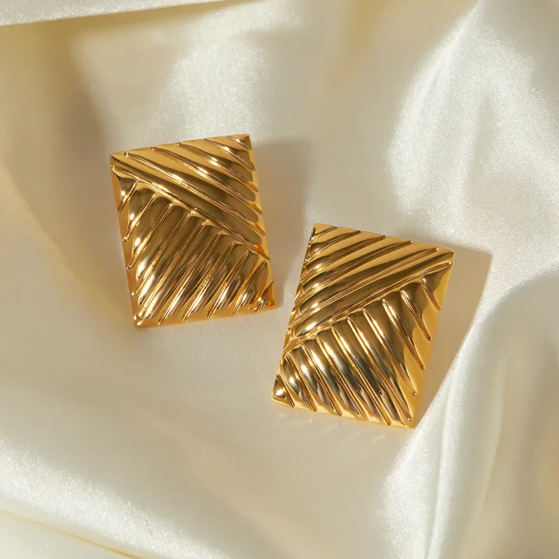 NELETA-ARETES