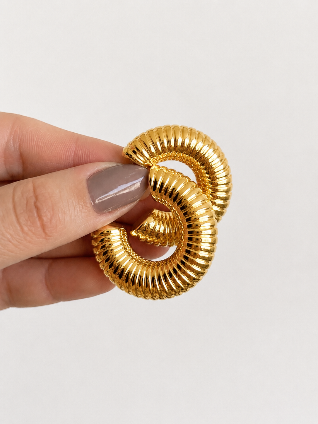 ESPIRA-EARCUFF