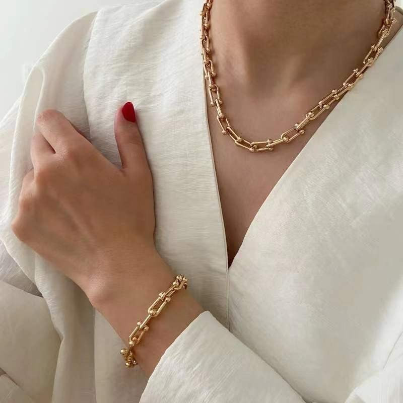 ETHÉREA-COLLAR
