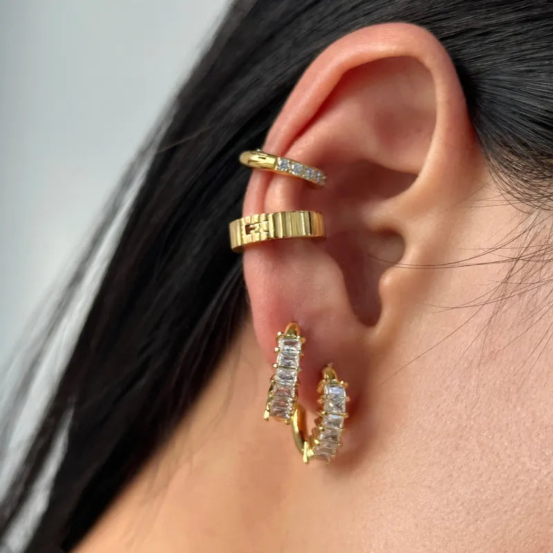 CATA-EARCUFF