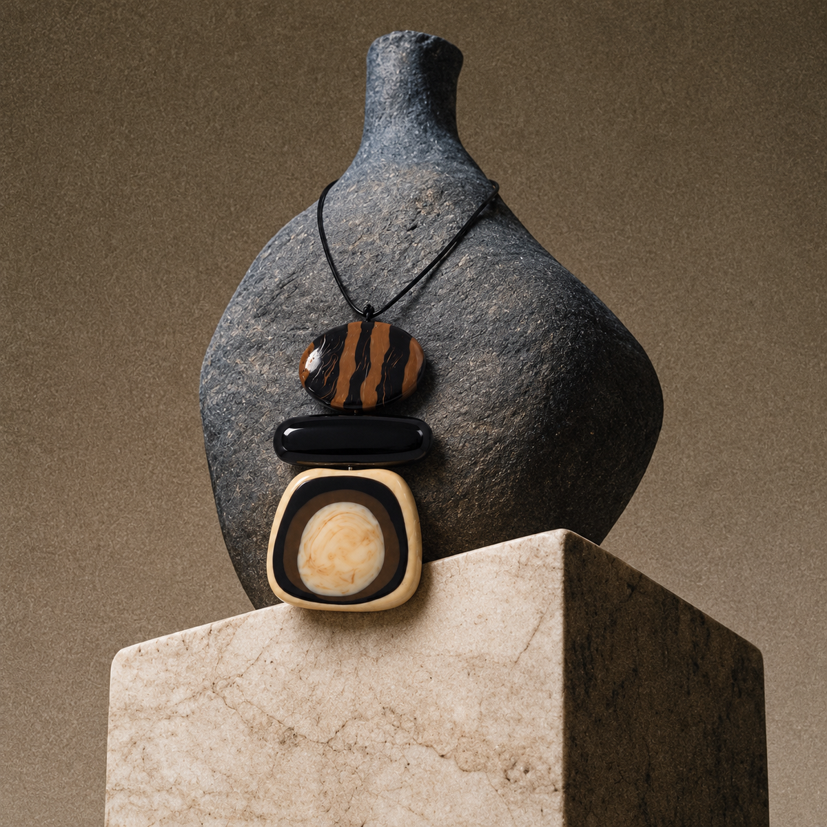 ZEN-COLLAR
