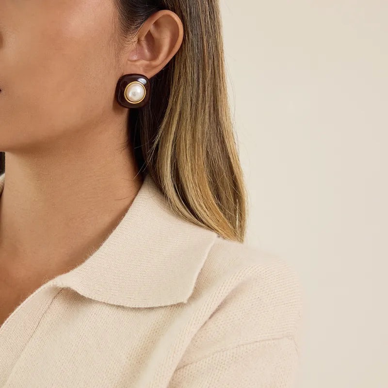 NUMIA- ARETES