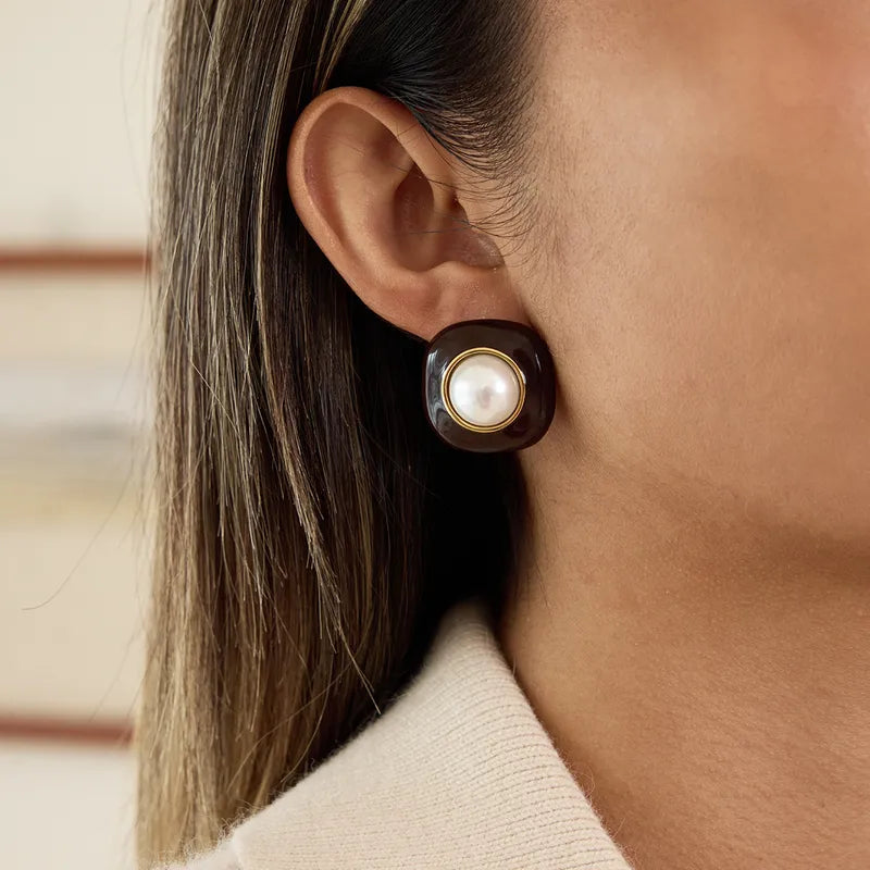 NUMIA- ARETES